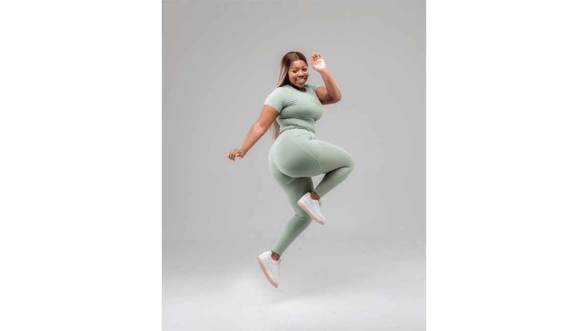 Women's Performance Set - Top & Leggings